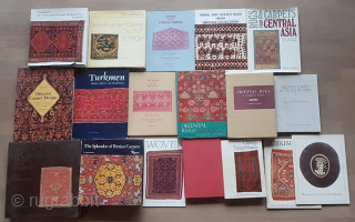  Some rug books, 33 in total - all in very good condition. Priced to sell!!!

Any questions please contact me at hieffspeakers@gmail.com
           