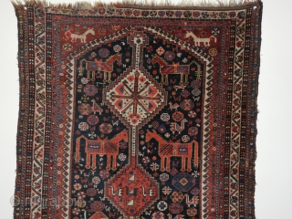 Very Interesting design and a rare shiraz Rug around 1900 jh,all natural color's.
size;177x102 cm                   