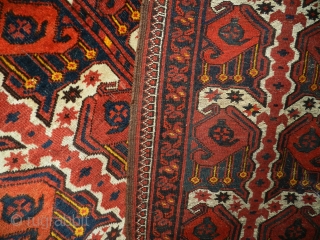 Ersari Rug, Centraal-Azië (midden Amu Darya regio),very good condition and good color's.
size;155x122 cm                    