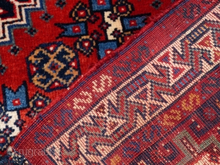 Qashgai bagface Wol op wol en natuurlijke Kleurstoffen and Zeer fijne Kwality
size;60x62 cm                    