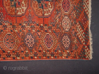 Tekke medium size (rare) rug. 220x160cm. Natural colours. Late nineteenth century. Inquiries: info@pleijsierproductions.nl                    