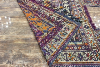 horsecloth, Azerbaijan?
the beginning of the 20th century,
size 184 x 135 cm.                      