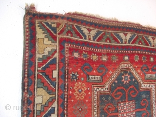 An antique Kazak prayer rug with the size 162 X 105 cm. Open sides, used parts. No repairs, no tinting, no cut. Good colors.         