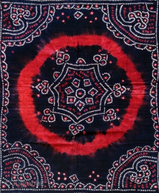  Bandhani (बांधानी)
Bandhej Odhna with intricate patterns crafted on a Mulmul with the delicate tie and dye patterns and excellent colour combination of Black and Red from Rajasthan.

Bandhani (बांधानी) is a type  ...