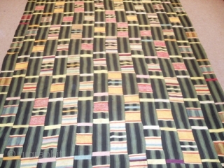 Kente textile  very good condition size is  350 cm x 150 cm                   