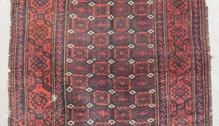 Antique Baluch Carpet Size.180x107cm                             