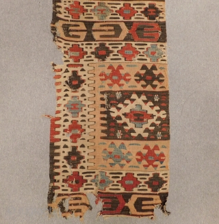 Mid 19th Century West Anatolian Kilim fragment Size.240x90 Cm                        