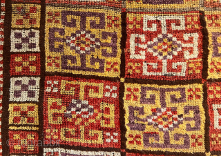 Early 19th century Central Anatolian Konya Bozkır Rug Size 180x142 Cm                      