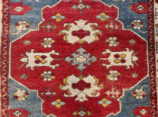 Antique West Anatolian Çal Rug Around 100 years old Size 105x90 Cm                     