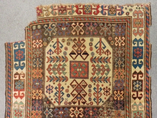 Mid 19th Century Caucasian Chayli Rug Aksafa Borders Size.274x110 Cm                       