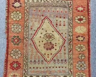 Second 19th Century East Anatolian Sivas Yastık Size.76x65 Cm                        