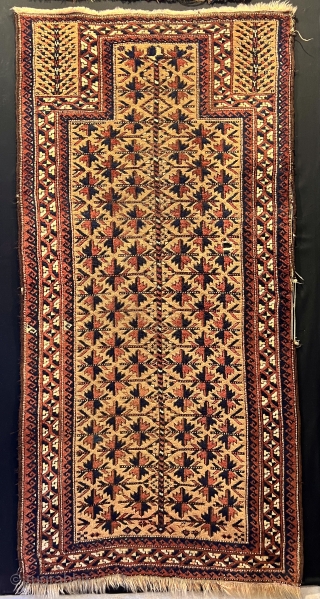 Antique Prayer Baluch Rug Size. 160x080 Cm                          