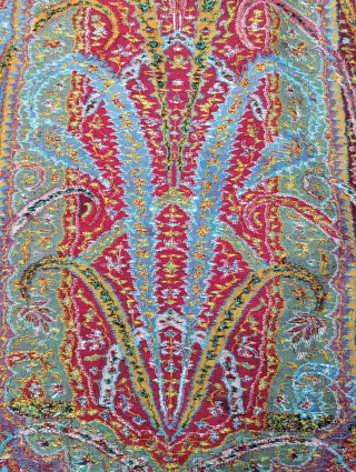 Very rare Indian 19th century shawl, extremely fine embroidery, rare blue center, very fresh colors                  