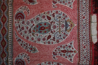 beautiful Old Paisley kalamkar in great condition, very nice colours                       