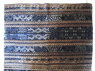 --MEIFU LI MINORITY, HAINAN ISLAND CHINA, -WOMANS COTTON INDIGO IKAT TUBE SKIRT.

 (-the main image  of the skirt is shown slightly over-exposed in order to highlight the intricate detail of this  ...