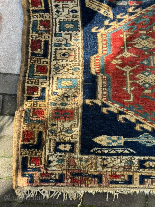 Vintage Azerbaijani Runner Rug – 360 × 103 cm

Beautiful vintage runner rug from Azerbaijan, featuring a striking traditional geometric design. The rug has a deep navy blue field with a sequence of  ...
