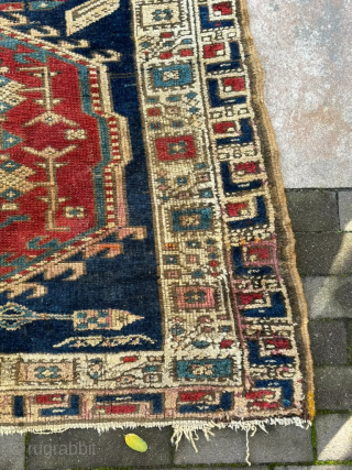 Vintage Azerbaijani Runner Rug – 360 × 103 cm

Beautiful vintage runner rug from Azerbaijan, featuring a striking traditional geometric design. The rug has a deep navy blue field with a sequence of  ...