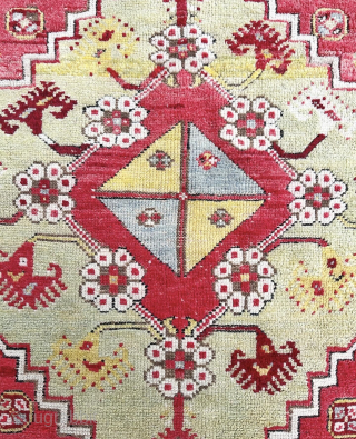 Antique Dazkiri rug with original kilim in great condition 
145x130
                       
