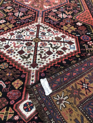 Khamseh Antique Arabbaft 1900.
Saffron border
370x152
Original fringes & selvedges
Superb quality
Wool on wool
Clean ready to use