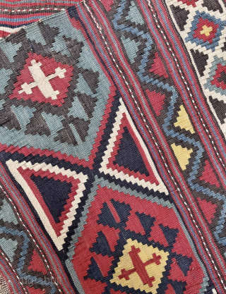 Shirvan kilim 200x220 

Whatsapp ‪+49 1523 4681016‬                            