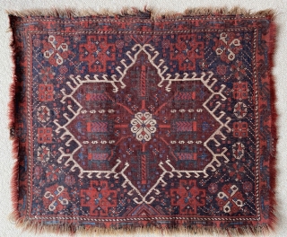 Antique Qashqai Khamseh poshti
76x63
                             