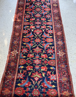 Mishan Malayer killer runner camel hair 400x100 top condition
Instagram : agedrug                      