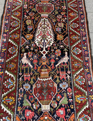 Gorgeous Bakhtiari Faradonbeh long runner interesting graphics top condition full pile great colors
115x385
1400€ plus shipping
Contact: slip_knot_982@yahoo.com or WhatsApp +49 1523 4681016