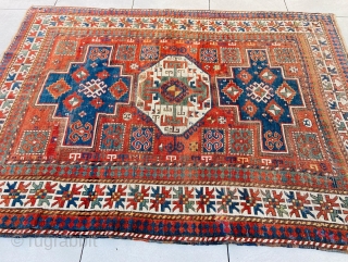 Antique Lori Pambak 230x170 cm
Some wear, both ends complete!
Good age around 1900.  and great look!

                 