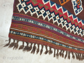 Authentic Qashqai kilim 
Condition is excellent,  selvedges are twisted perfectly. Fringes are bundled 
Wool foundation 
dimension 242*145 cm              