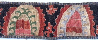 1628 Uzbek embroidered belt. Late nineteenth century                          