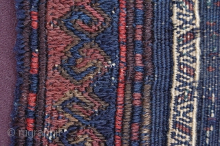 very fine Baluch Chanteh smallbag 32 x 24 cm (1ft 1" x 10") 19th century float wefted field with soumac surrounds all natural dyes colours blue, white, purplish brown, dark brown, red.  ...