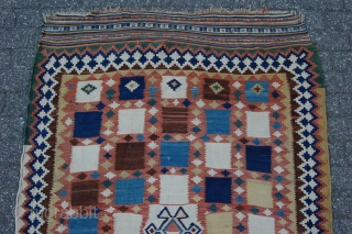 Antique tribal Qashqai kilim 262 x 134 cm (8ft 9" x 4ft 6") 2nd half 19th century. All natural dyes. Condition: (very) good, original sides complete and intact, both endings complete (minor  ...