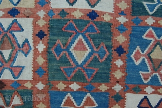 Antique tribal Qashqai kilim 262 x 134 cm (8ft 9" x 4ft 6") 2nd half 19th century. All natural dyes. Condition: (very) good, original sides complete and intact, both endings complete (minor  ...