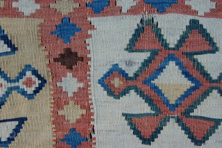 Antique tribal Qashqai kilim 262 x 134 cm (8ft 9" x 4ft 6") 2nd half 19th century. All natural dyes. Condition: (very) good, original sides complete and intact, both endings complete (minor  ...