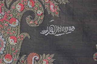 Fine large size Kashmir cloth 349 x 162 cm (11ft 8" x 5ft 5") France late 19th/early 20th century condition very good: all sides complete and intact, no wear, no tears, one  ...