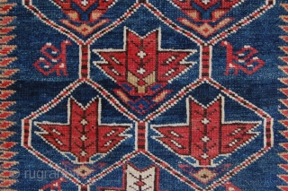 Superb Antique Shirvan 182 x 130 cm (6ft 1" x 4ft 4") late 19th/ early 20th century all natural dyes colours: blue, red, white, brown, green, ocre  condition: very good, evenly  ...