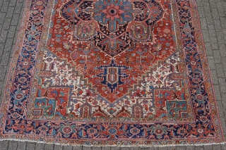Antique Heriz carpet 377 x 269 cm (12ft7" x 9ft), around 1920. All natural dyestuffs, Condition: (very) good, good evenly medium to low pile (minor wear), 0riginal sides complete and intact (wear  ...