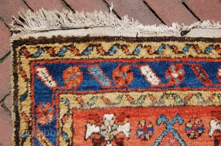 antique Heriz runner 262 x 76 cm (8ft 9"x 2 ft 6") 1st quarter 20th century, good condition, all natural dyestuffs.
more info please ask.         