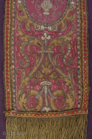 Antique 18th century Turkish Ottoman metal thread and silk brocaded applique silk textile 134 x 20 cm (4ft 6" x 8") (including metal thread fringes) Condition (very) good, silk ground brocades and  ...
