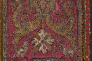 Antique 18th century Turkish Ottoman metal thread and silk brocaded applique silk textile 134 x 20 cm (4ft 6" x 8") (including metal thread fringes) Condition (very) good, silk ground brocades and  ...