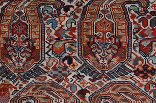 Antique Khamseh small rug 104 x 76 cm (3ft 5" x 2ft 6") last quarter 19th century. All natural dyestuffs, handspun yarns, good condition, evenly low pile      