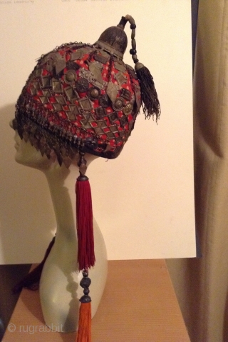 Middle Eastern Hat. I am not sure which country this is from.  Excellent condition.                  