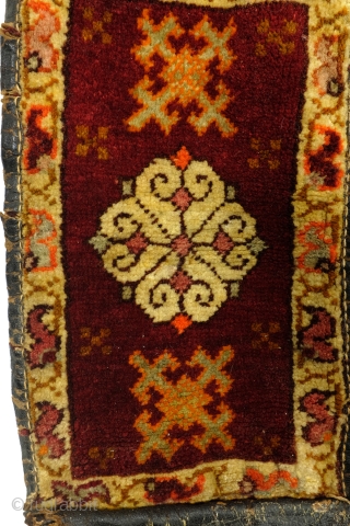 Antique saddle bag, original, turkish, 1900, 135 x 48 Cm. 4.5 ft. x 1.6 ft. 
                 