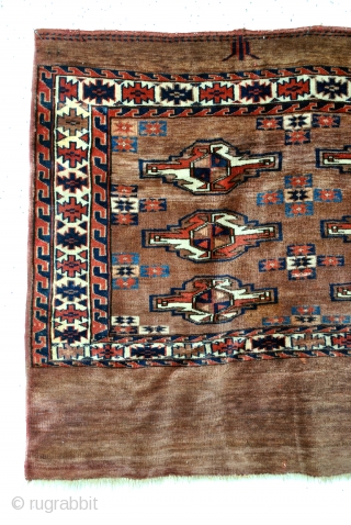 Turkmen Yomuth Chuval, silk. Fine knotted. 
Apart from one small moth spot min very good condition.
                 