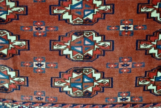 Turkmen Yomuth chuval 78 x 118 Cm. 
Silky wool, very fine knotted, 64 nkn/Cm. 
Old repairs.                 