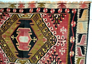 Dowry kilim, Hotamis, Konya region. Antique. 
Both families from bride and groom made their part. 
260 x 173 Cm              