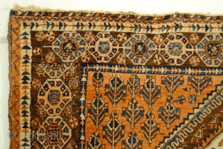 Afshar. Antique. Natural dye. Wool on wool. 
184 x 160 cm. 6.1 ft. x 5.3 ft.                 