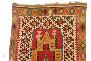 Kilim late 19th century, Sarkoy influence. 
88 x 153 cm. 2. ft. x 5.1 ft.                  