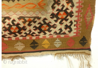 Kilim late 19th century, Sarkoy influence. 
88 x 153 cm. 2. ft. x 5.1 ft.                  