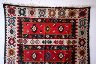 SARKOY kilim, Balkan, early 20th century. 
natural colors. One old repair. 
Original sides and headings intact. 
Clean. 
210 x 137 Cm's. 7 feet x 4.4 feet. 
      